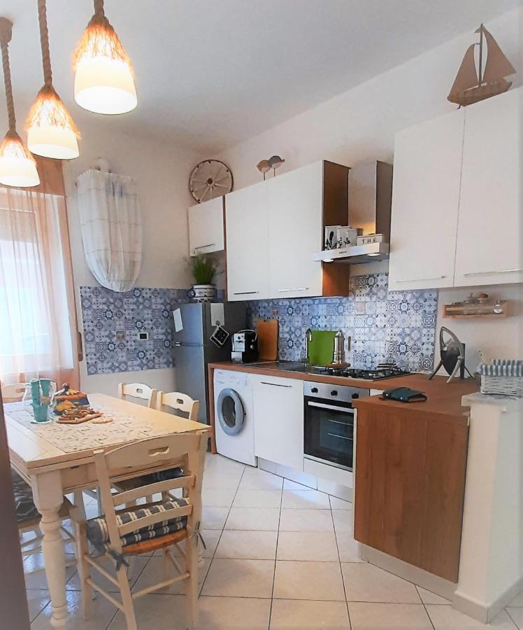 Appartamento Claudi A San Vincenzo Exterior foto