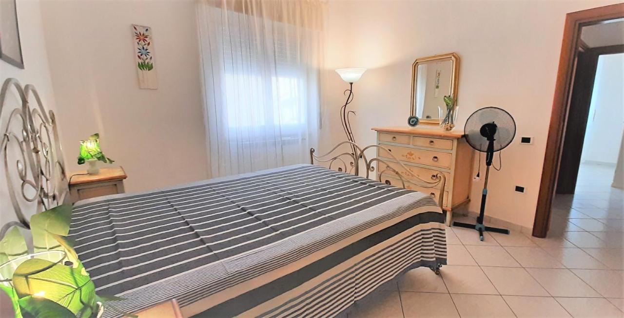 Appartamento Claudi A San Vincenzo Exterior foto